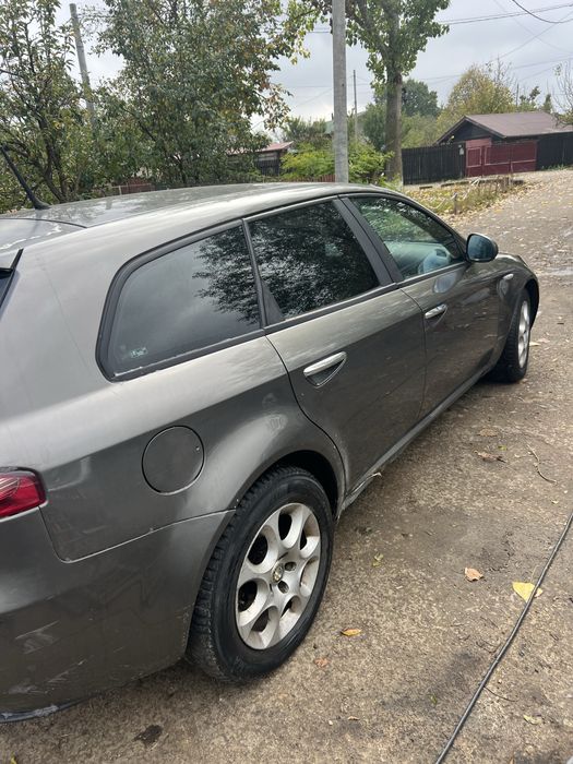 Alfa Romeo 159