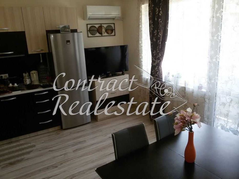 Дава се под наем Двустаен апартамент в Варна, Цветен квартал - 62 кв.м за 428.4 € - Снимка #3