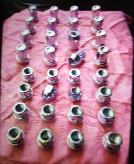 Piulite prezoane jante tabla jante aliaj Hyundai Chevrolet Ford Honda