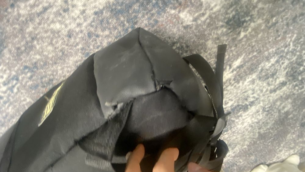 nike elite bag v2, black gold