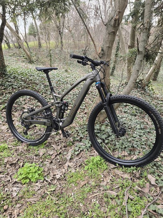 Trek fuel EX E aloy 2024 електрически  велосипед