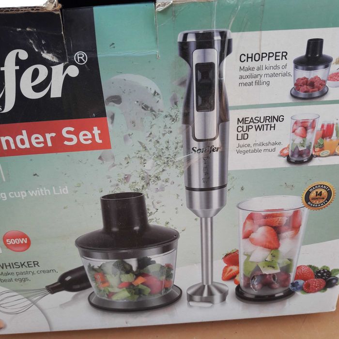 Блендер в каробке