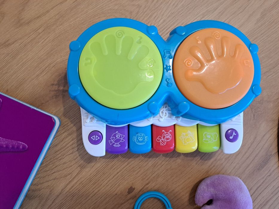 Музикална играчка барабани. Интерактивна играчка. Книжка. Трите за 14л