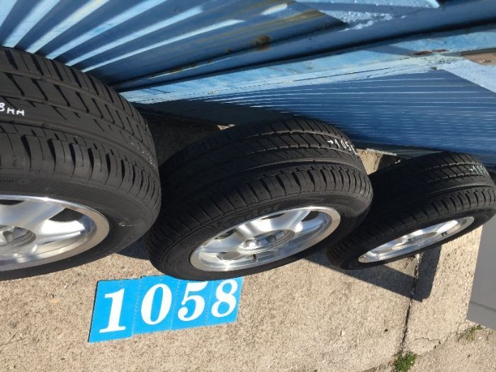 205/60/15 - джанти БМВ Е47, 5х120мм, среда 72,4мм - Оферта (1058)