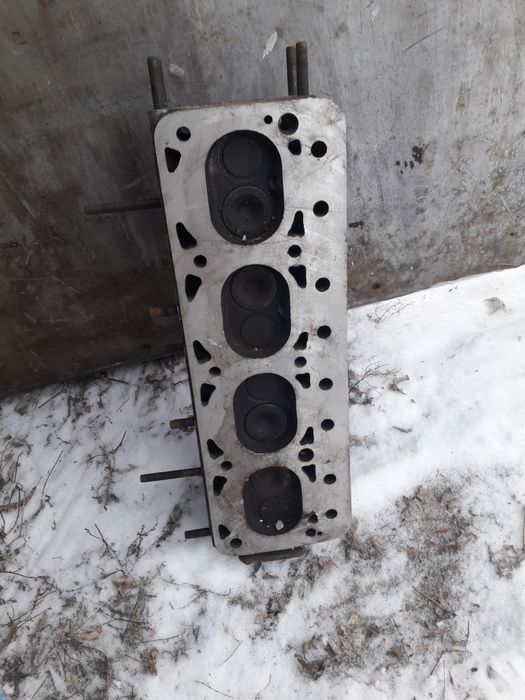 Продам головку с 414 двигателя