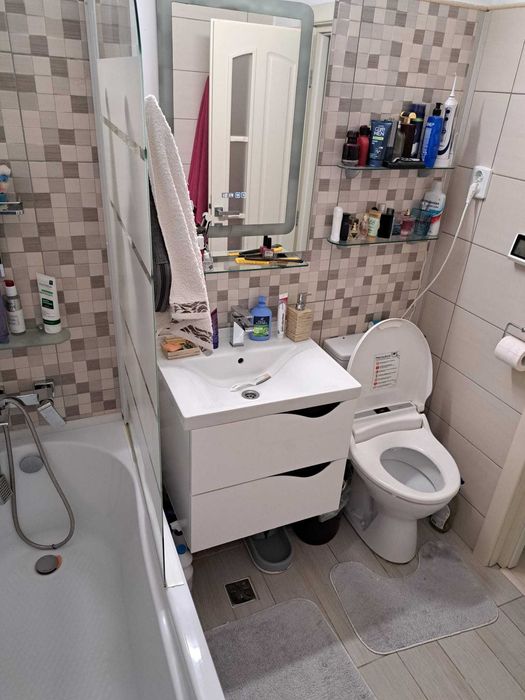Apartament 2 camere str Revolutiei, Harsova