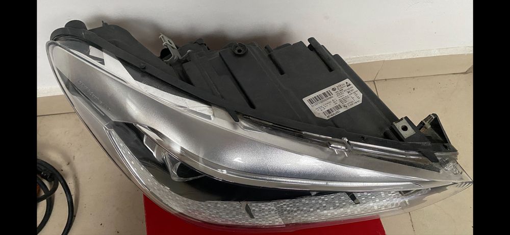 Far bmw  seria 5 gt  f07 led  dreapta