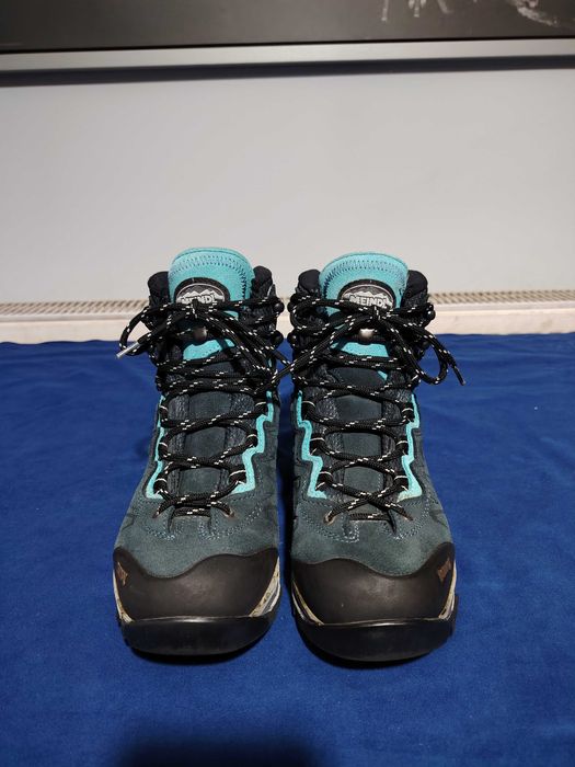 MEINDL ghete din piele, cu GoreTex, mărimea 39,5, interior 24,5 cm.