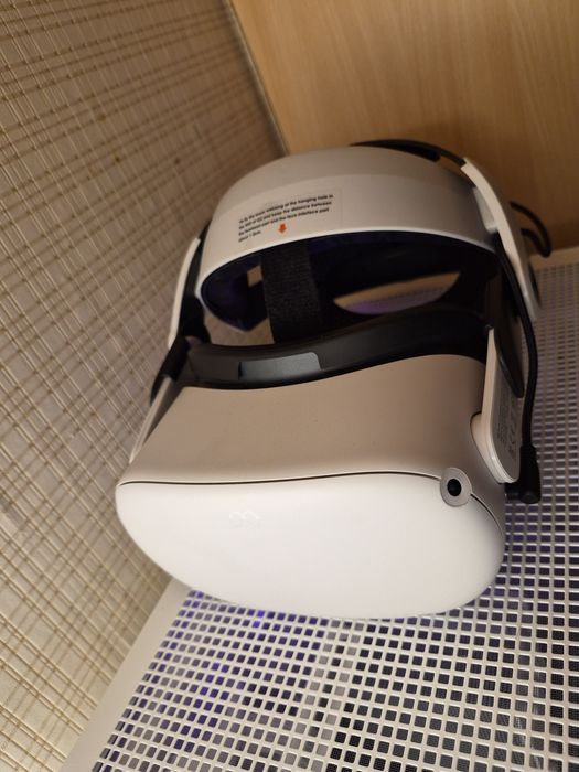 VR очки Oculus Meta Quest 2