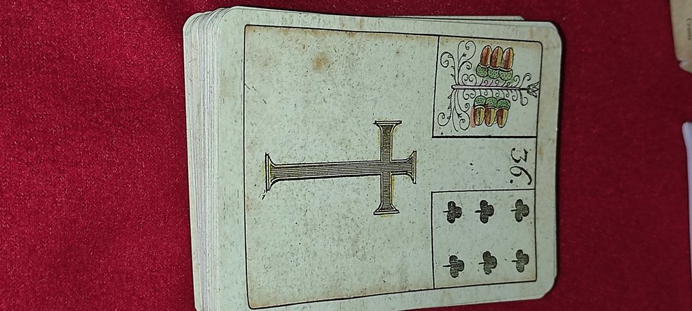 vand - Carti de joc UR- LENORMAND + 36 carti + brosura editia 2017 -