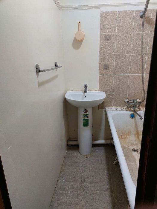 Срочно сдаётся 1х комнатная квартира на Баме !