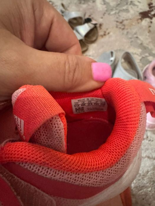 23 номер за момиченце 10 евро