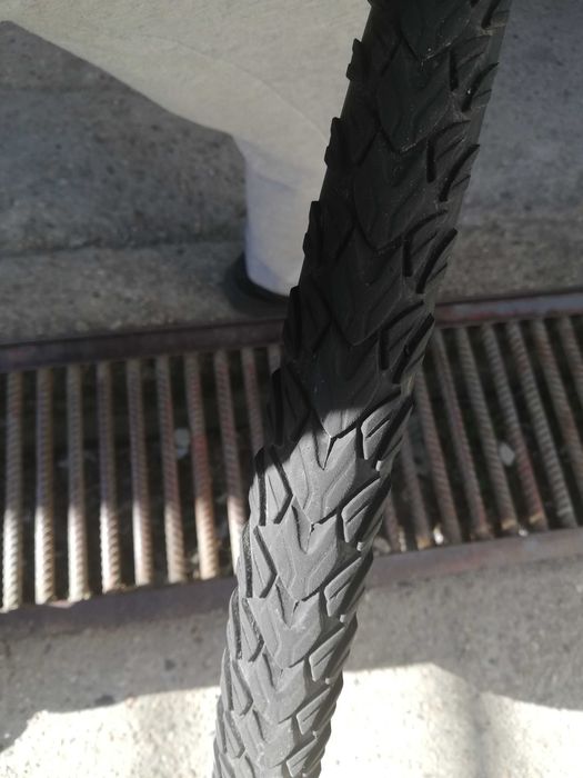 двa бр. гуми !  SCHWALBE Marathon PlusTour!