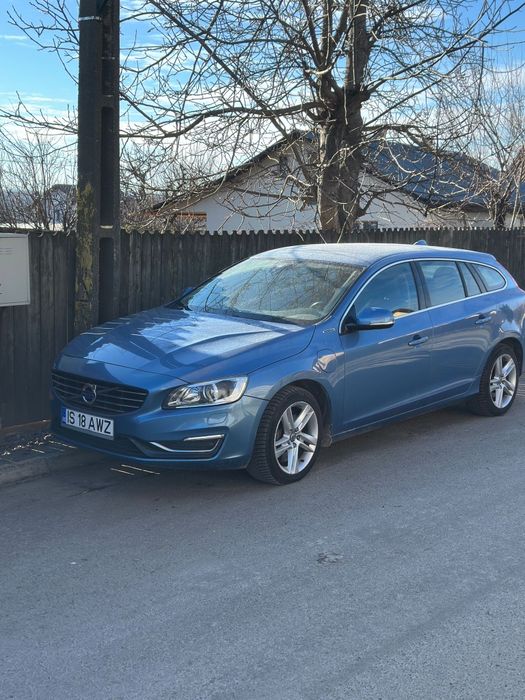 Volvo v60 plug-in hybrid 2,4 diesel
