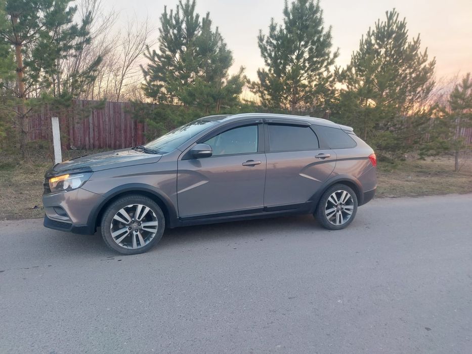 Продам автомобиль Lada westa Kross sv