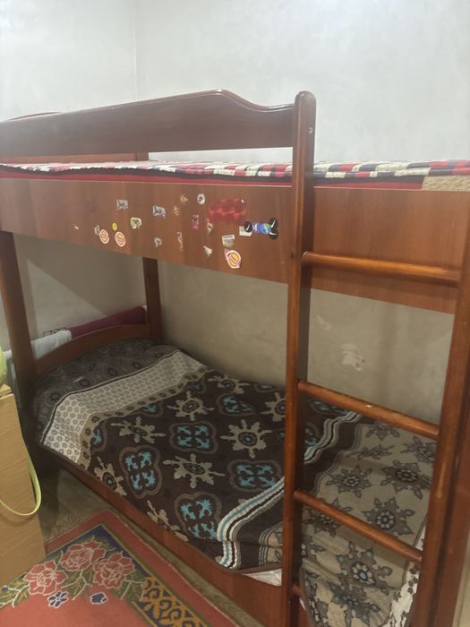 Двух яростная кровать