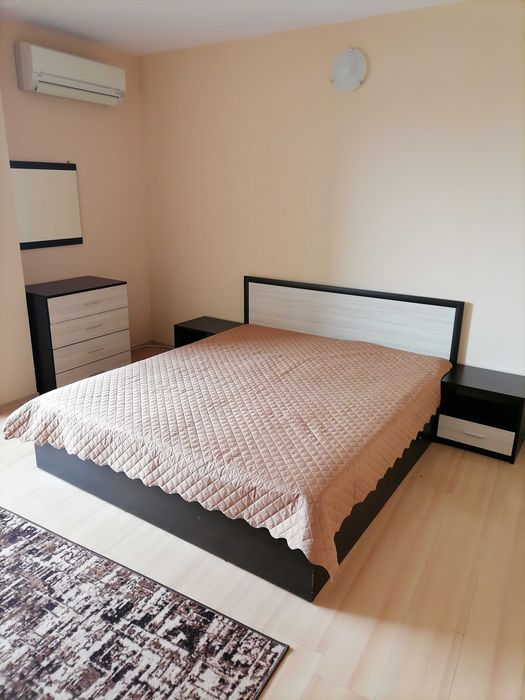 Отличен, 2-стаен апартамент под наем.