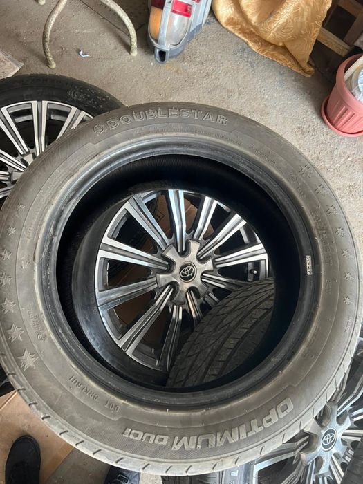 Продаю шины летние