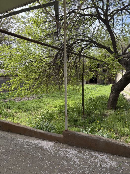 Продается участок в Джалаере 7 соток место хорошее