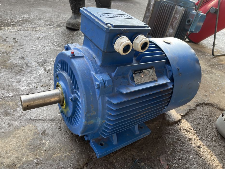 Электродвигатель