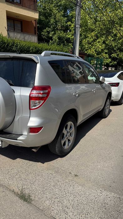 Toyota Rav4, AZ30 фейслифт, 2010, 2.0 бензин, автомат
