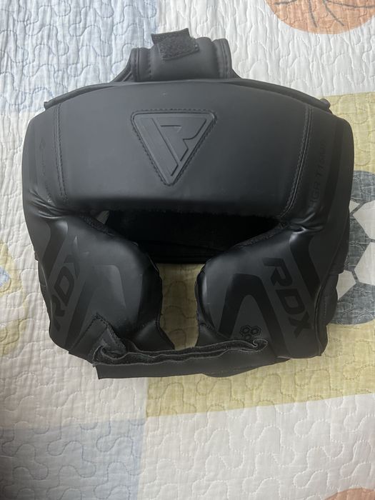 Каска за спорт бойни изкуства