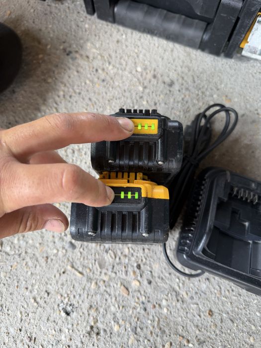 Dewalt DCG405 безчетков ъглошлайф