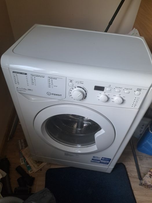 Masina Indesit  automata