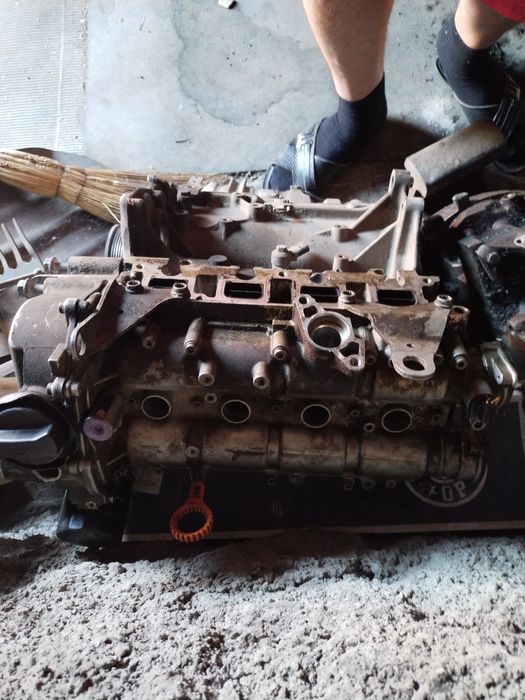 Продам двигатель 1.4 tsi CAXA