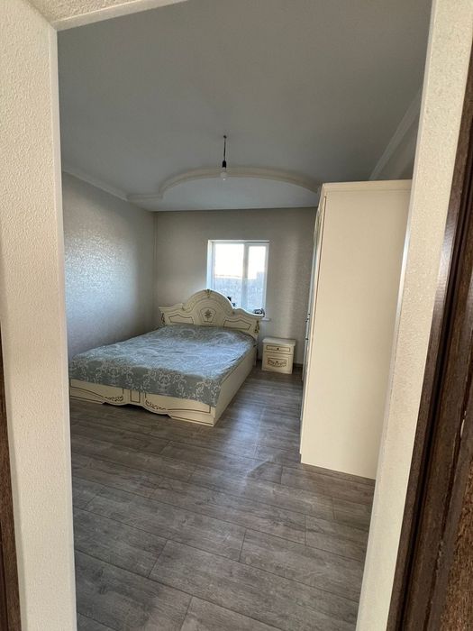 Уй сатылады! Келип кориниз