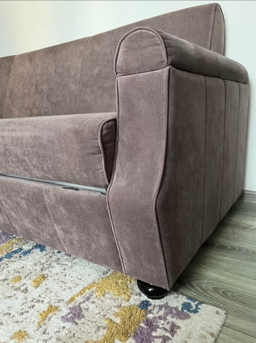 Canapea extensibila si fotoliu