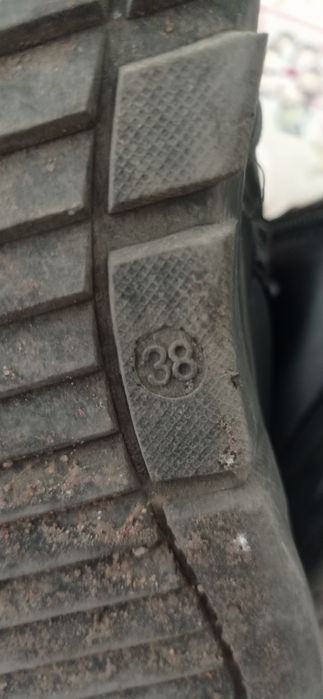 Продам обувь детская