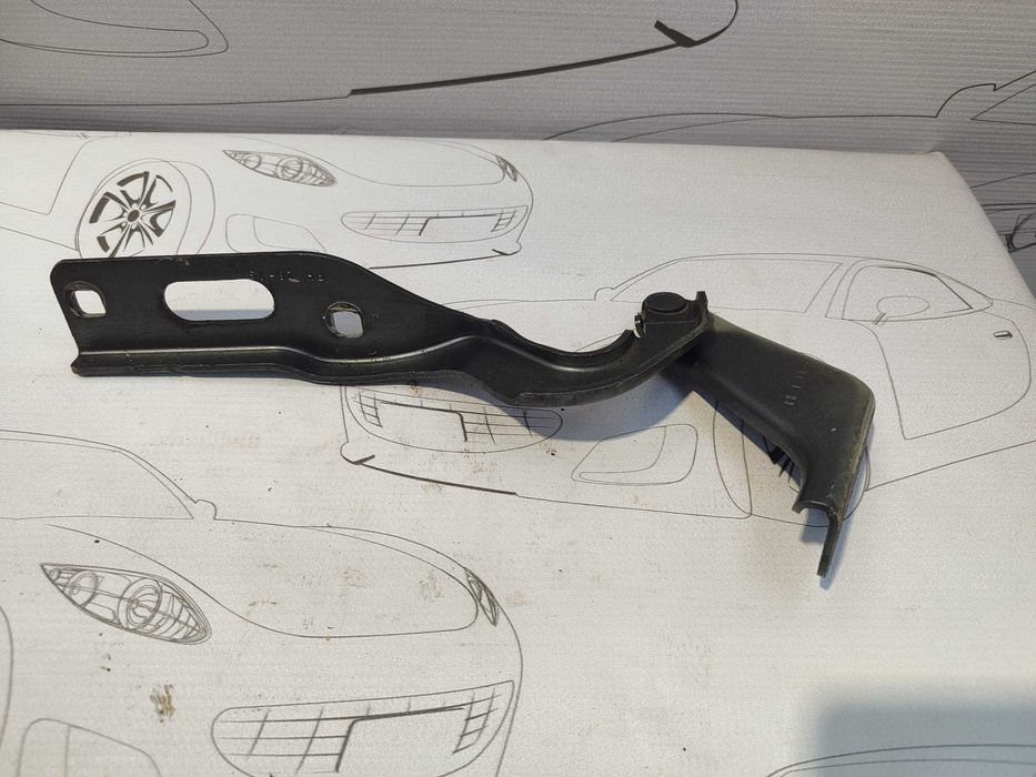 Balama Capotă Dreapta Seat Leon (5F) 2012–2019 / Cod OEM 5F0823302A (5D2)