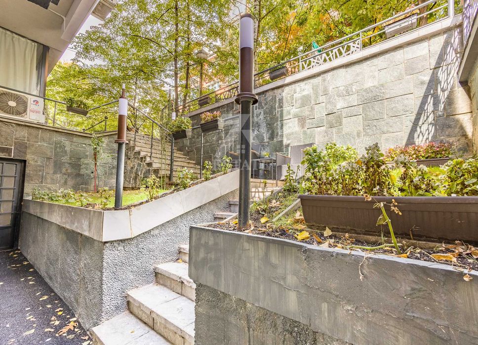 Продава се Заведение в София, Лозенец - 190 кв.м за 2530 €/кв.м - Снимка #11