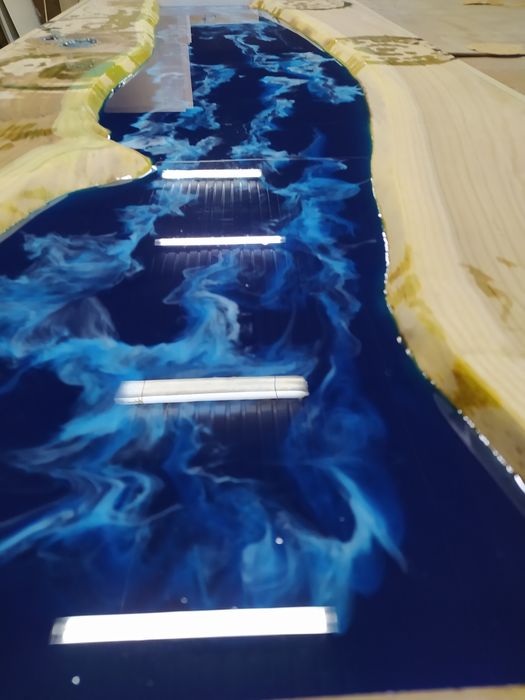 Столы слэбы, стол река