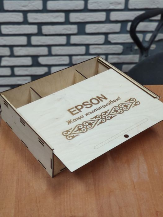 Подарочные деревянные коробки