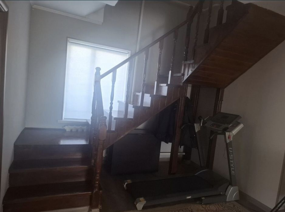 Продаеться дом с бизнесом в Астане