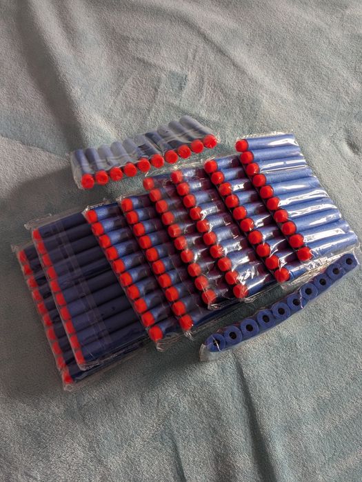 100 gloanțe nerf noi