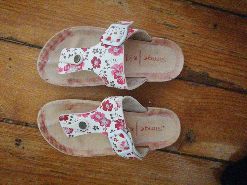 Обувь на девочку