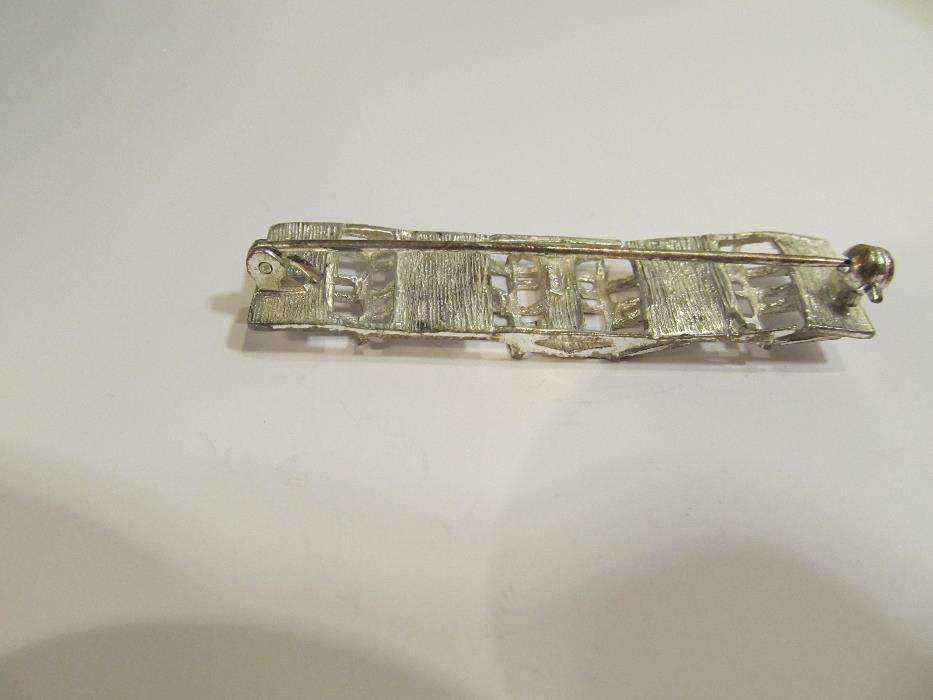 brosa rectangulara din argint