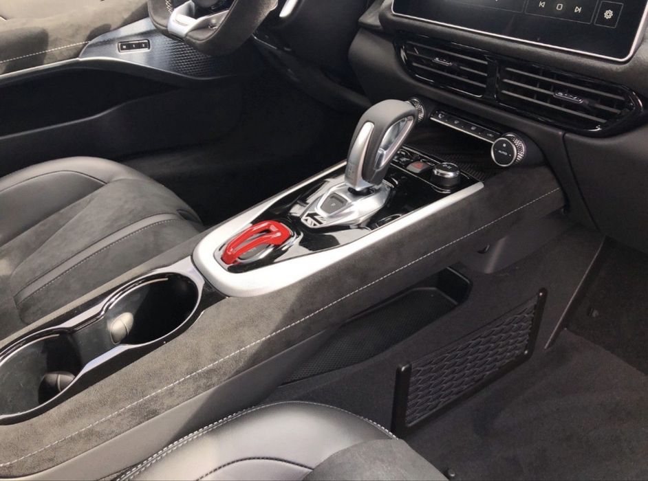 Lotus Emira i4 Turbo SE 2026