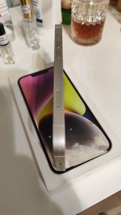 iPhone 14 белый 128