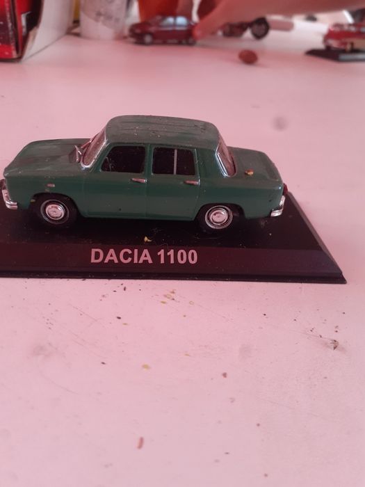 Machete masini romanesti