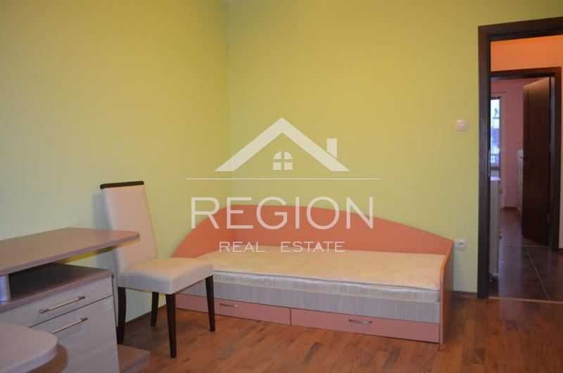 Дава се под наем Четиристаен апартамент в Варна, Център - 117 кв.м за 800 € - Снимка #8