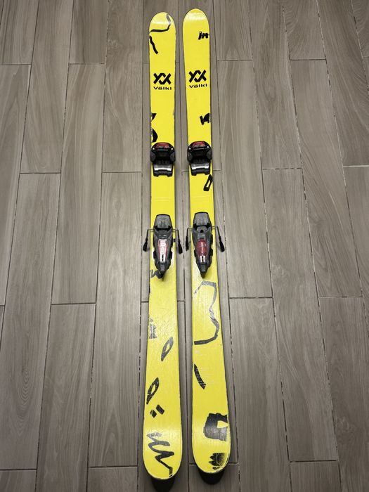 Парковые лыжи Volkl revolt 87