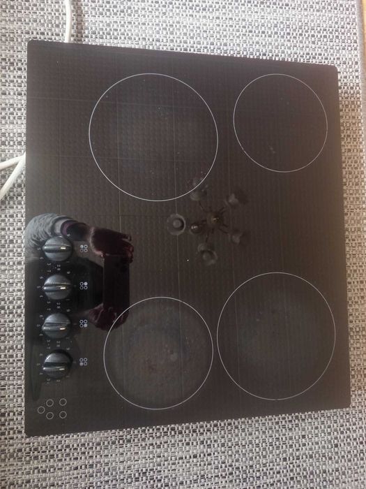 Керамичен готварски плот за вграждане четворен