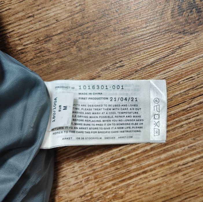 ARKET Оригинална мъжка грейка / жилетка размер М