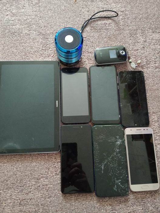 Vând ce este în poză