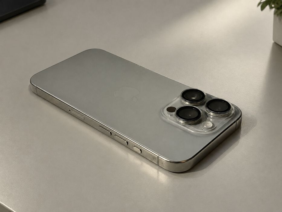 iPhone 15 Pro Титан