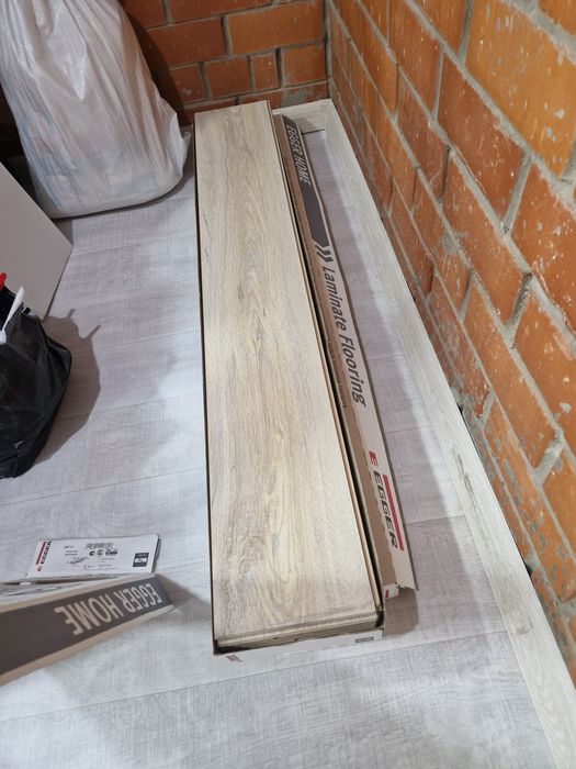 Продам ламинат Б/У